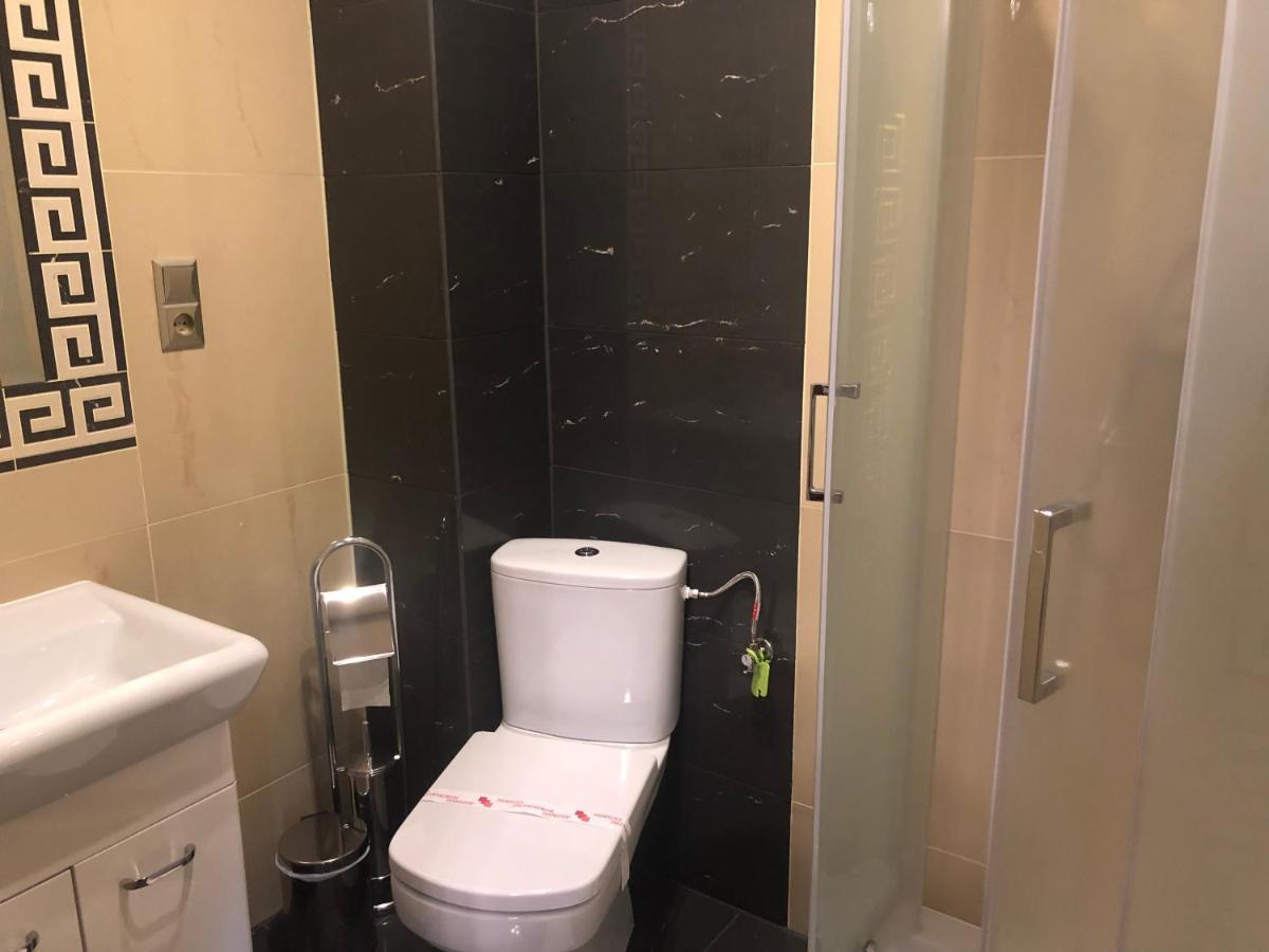 Hotel Arkadia Konskie ภายนอก รูปภาพ
